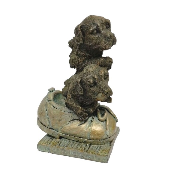 Rare Vtg Bronze Puppies Dogs In A Shoe Figurine Patina 4.5" Tall 3.25" Wide Gift - Picture 1 of 16